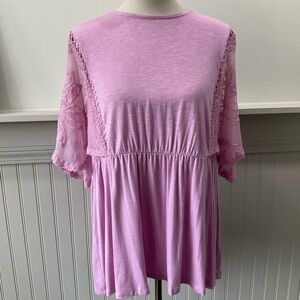 NWT Torrid Pink Babydoll Blouse Size 1 Lace Sleeve Stretch Tunic Top